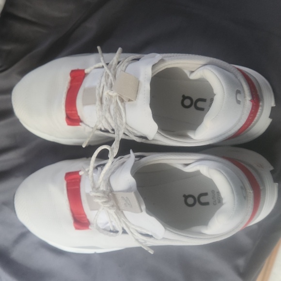 On Cloudnova Sneakers - Picture 5 of 7